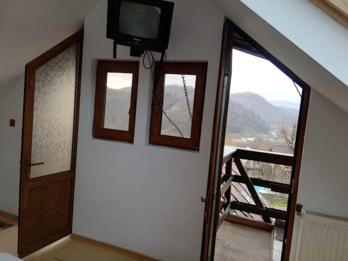Casa Radu Lui Anghel Barbuletu Exterior foto